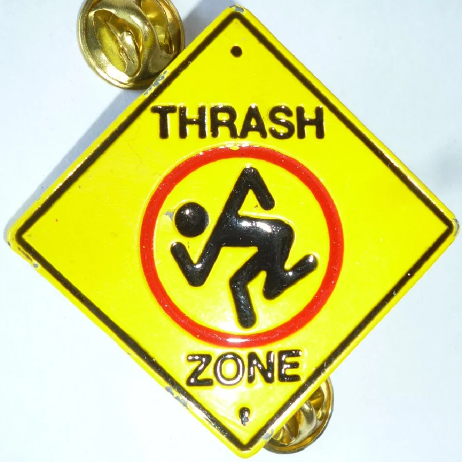 D.R.I. | Pin Badge Thrash Zone - Image 3