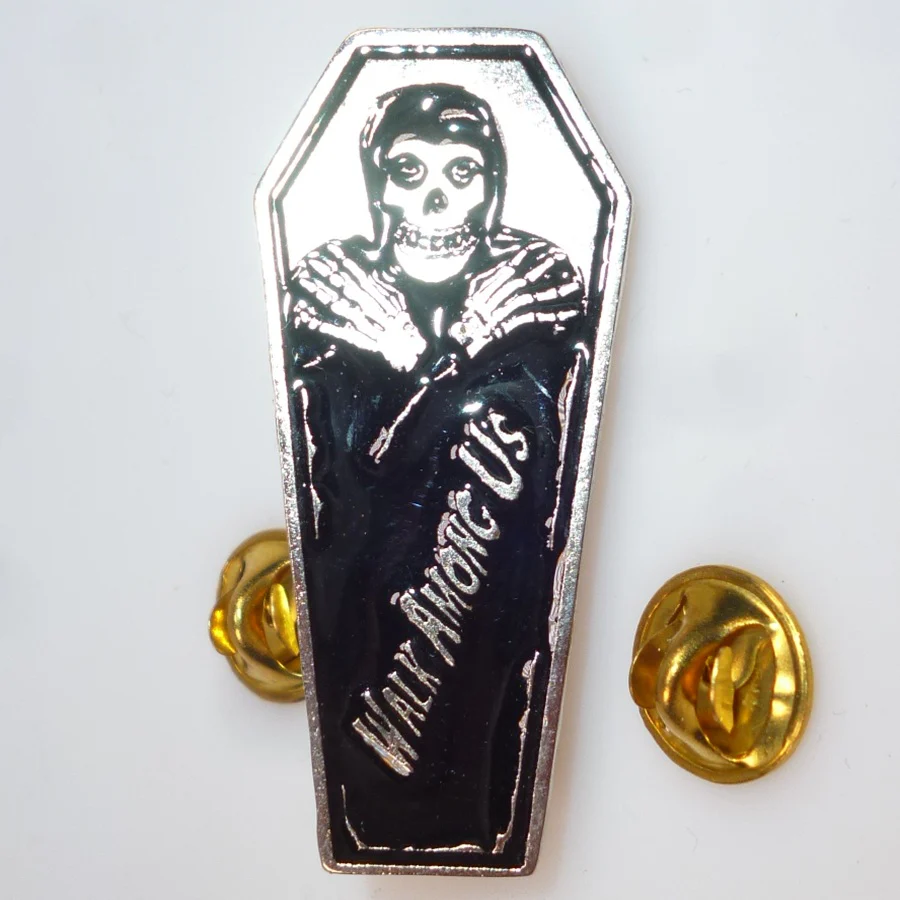 Misfits | Pin Badge Walk Among Us - Image 2
